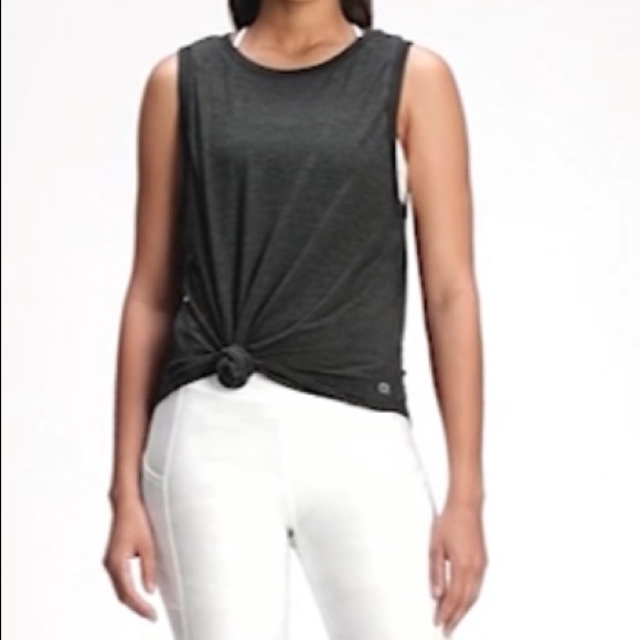 GAP Tops - GapFit Brushed Tech Jersey Tank Top